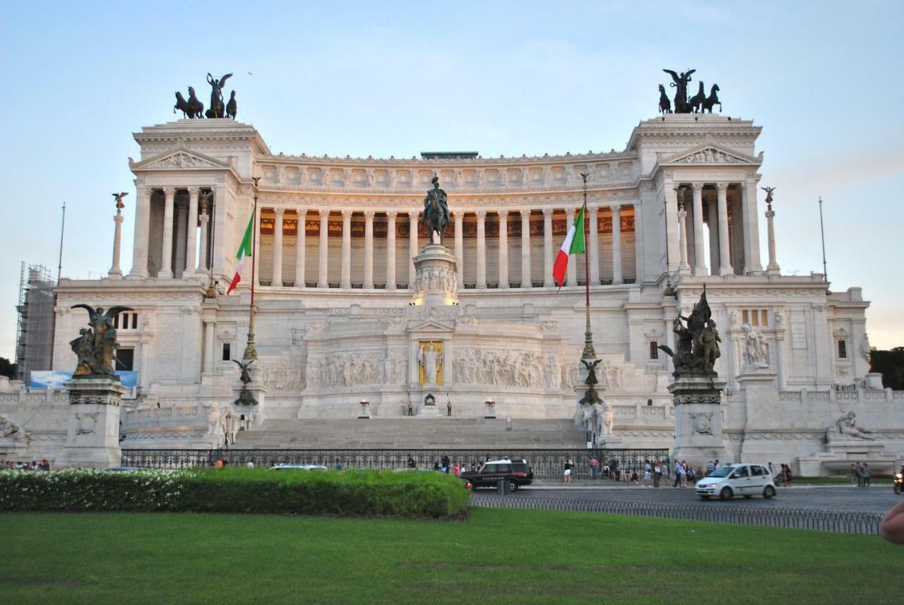 Romenjoy Colosseo Exterior photo